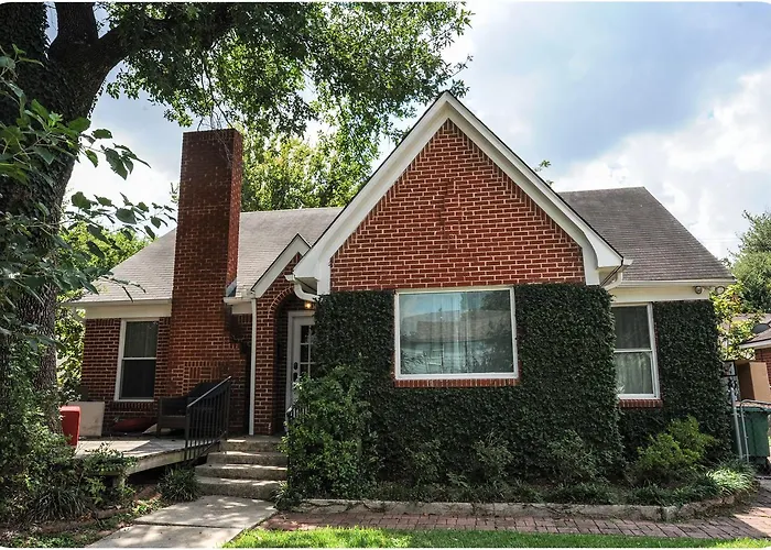 The Coyle Cabin - Close To Downtown, Stadiums, U Of H, Med Center Houston